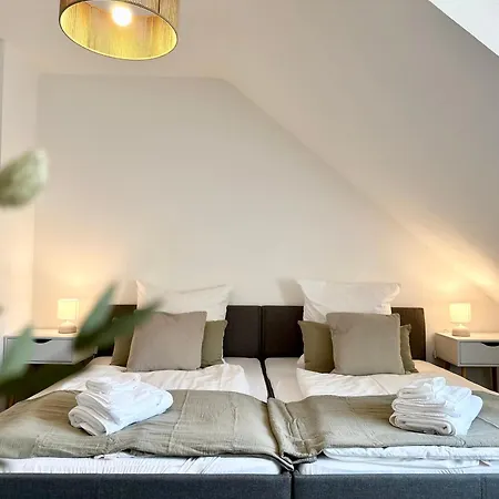 Mystay I Lofts I Superior Design アパート