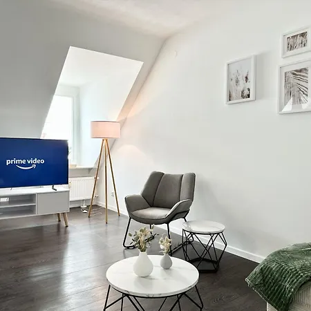 Mystay I Lofts I Superior Design Apartment